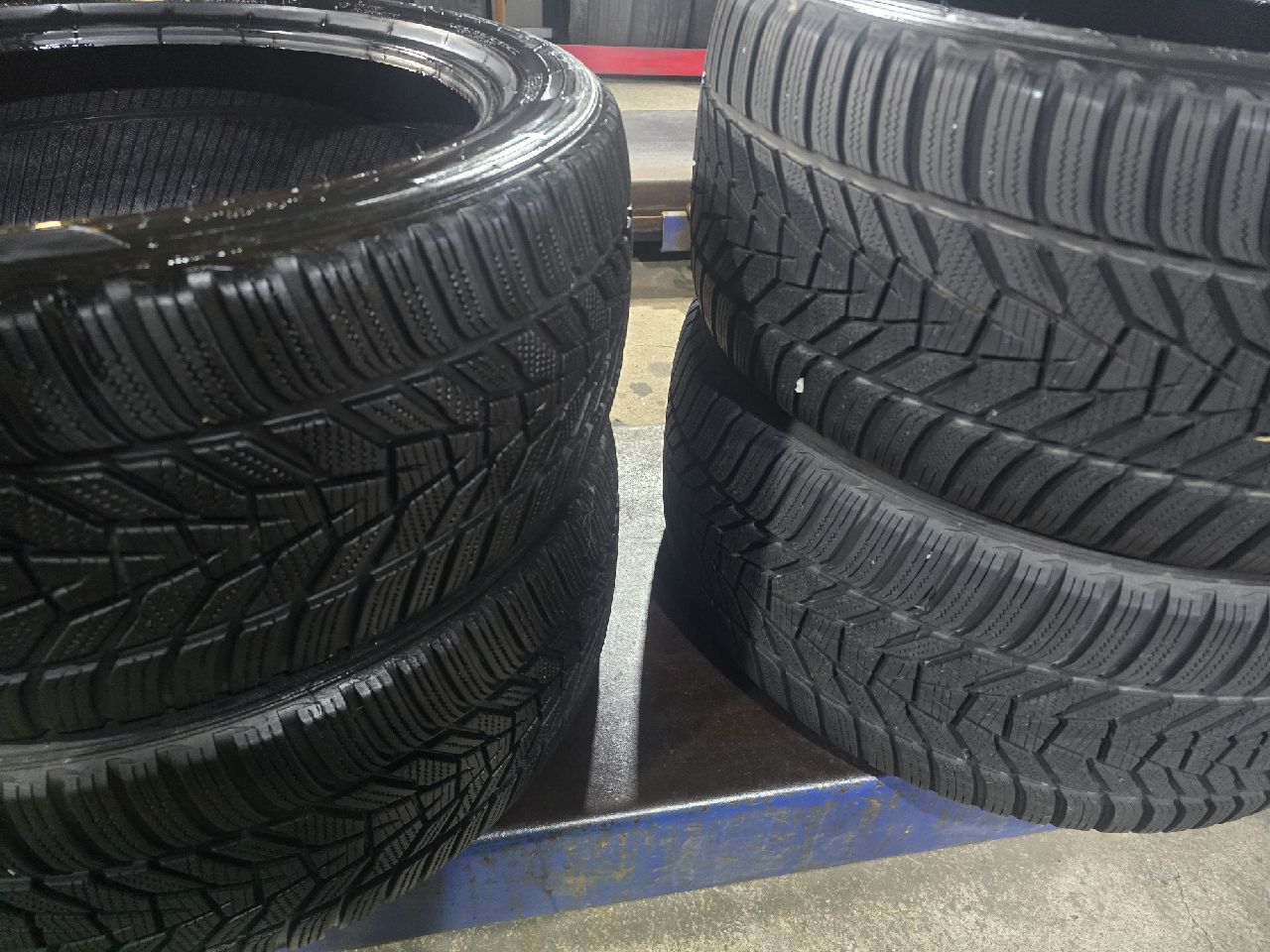 245/45R19 · 275/40R19 한국 윈터 중고타이어 4개