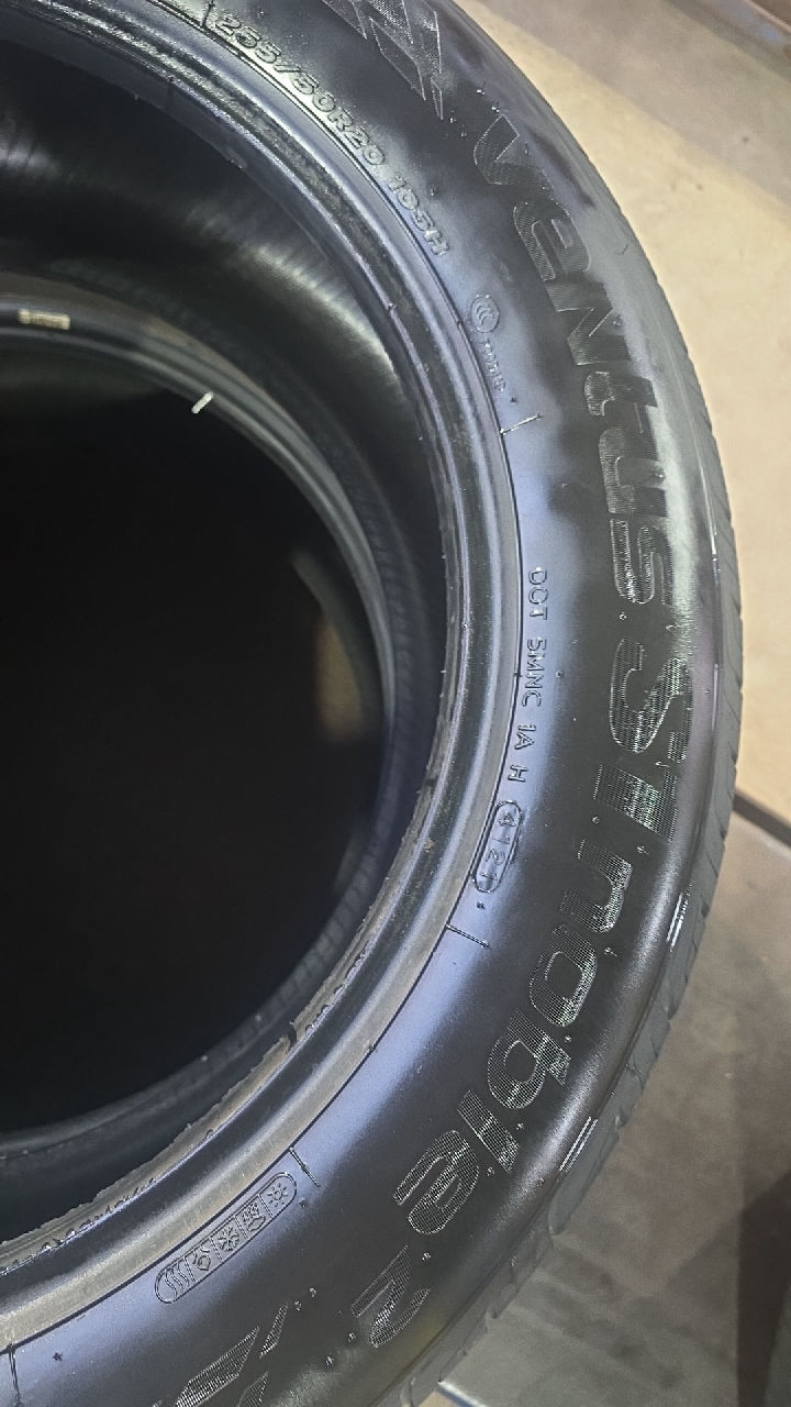 255/50R20 한국 노블2 중고타이어 2개