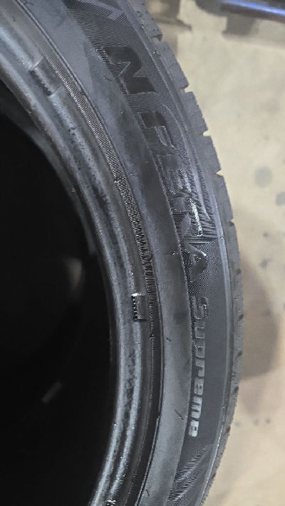 225/45R19 넥센 N'FERA SUPREME 중고타이어