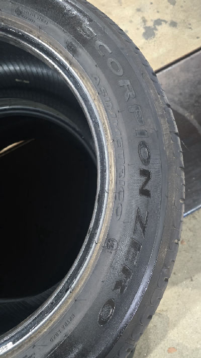275/50R20 피렐리 SCORPION ZERO 중고타이어