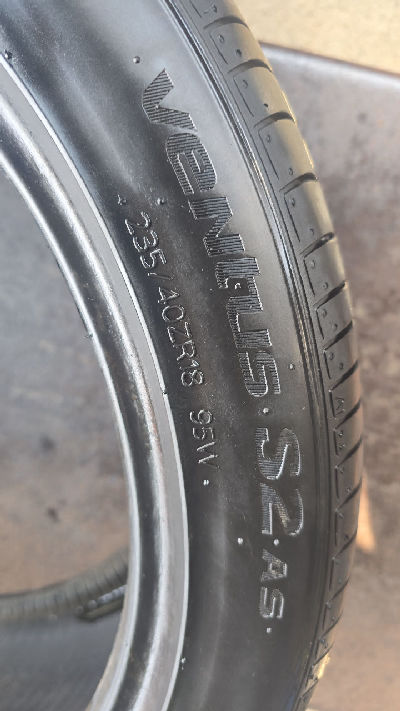 235/40R18 한국 VENTUS S2 AS 중고타이어